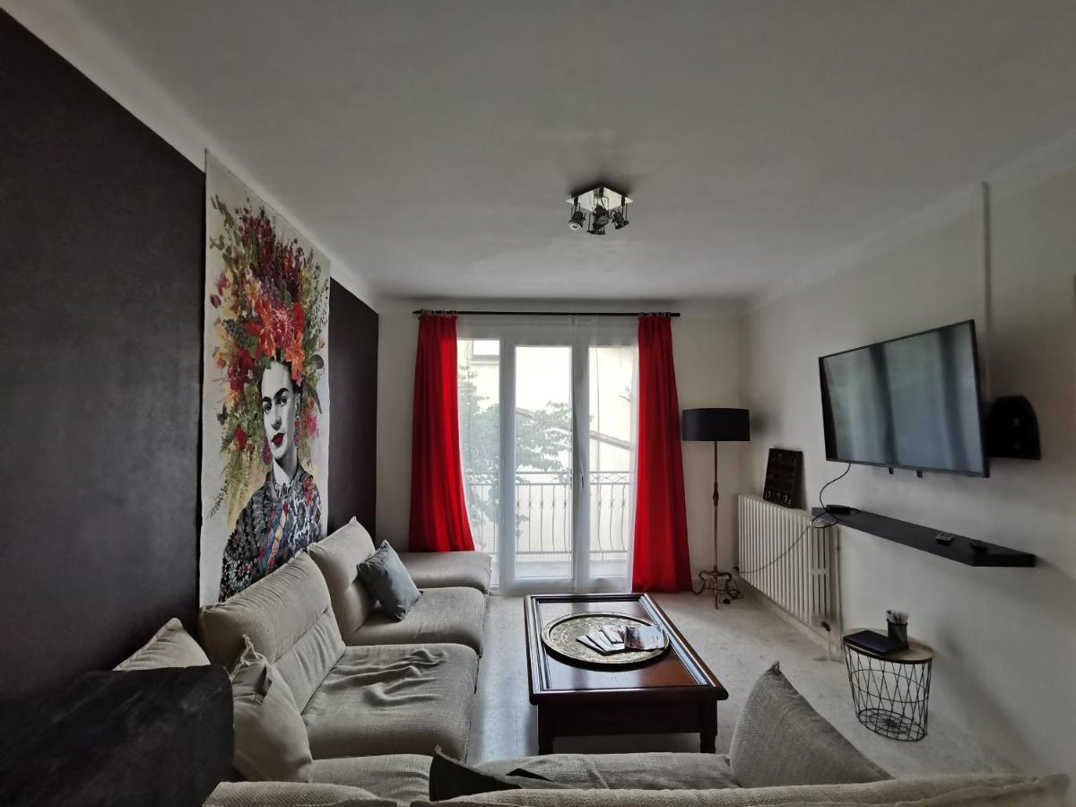 Appartement Au pays d'Olmes à Lavelanet Extérieur photo